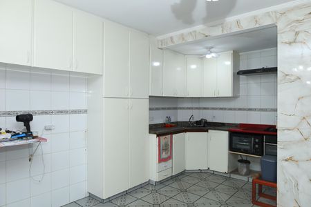 Casa à venda com 208m², 2 quartos e 5 vagasCozinha