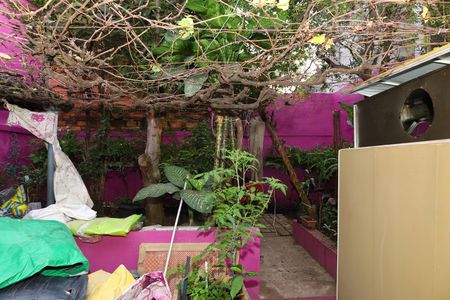 Casa à venda com 208m², 2 quartos e 5 vagasQuintal - Jardim