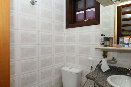 Casa à venda com 208m², 2 quartos e 5 vagasBanheiro 3 - Lavabo