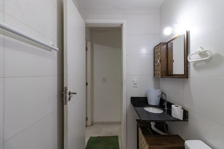 Banheiro de apartamento para alugar com 1 quarto, 31m² em Barra Funda, São Paulo