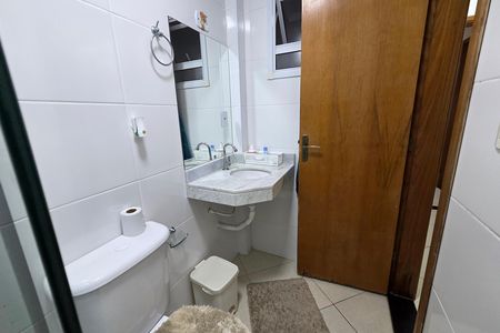 Apartamento para alugar com 86m², 2 quartos e 1 vaga Apartamento para alugar com 86m², 2 quartos e 1 vagaBanheiro da Suíte 1