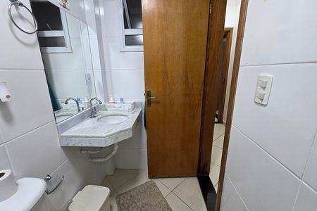 Apartamento para alugar com 86m², 2 quartos e 1 vaga Apartamento para alugar com 86m², 2 quartos e 1 vagaBanheiro da Suíte 1
