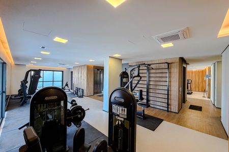 Apartamento à venda com 175m², 3 quartos e 2 vagas Apartamento à venda com 175m², 3 quartos e 2 vagasÁrea comum - Academia
