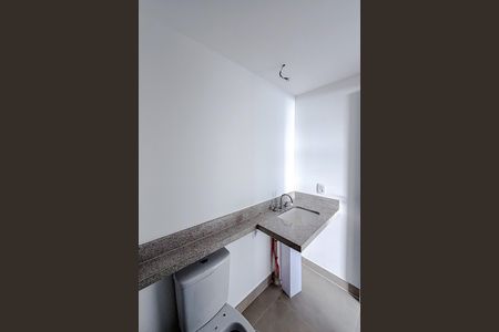 Apartamento à venda com 175m², 3 quartos e 2 vagas Apartamento à venda com 175m², 3 quartos e 2 vagasBanheiro da Suíte 2