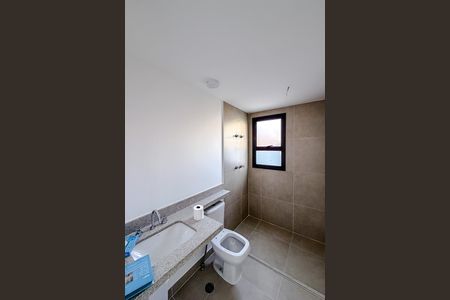 Apartamento à venda com 175m², 3 quartos e 2 vagas Apartamento à venda com 175m², 3 quartos e 2 vagasBanheiro da Suíte 3