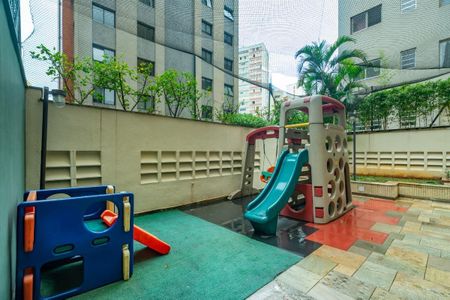 Apartamento à venda com 184m², 4 quartos e 3 vagas