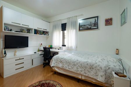 Apartamento à venda com 184m², 4 quartos e 3 vagas