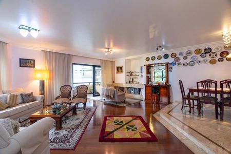 Apartamento à venda com 184m², 4 quartos e 3 vagas