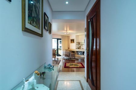 Apartamento à venda com 184m², 4 quartos e 3 vagas