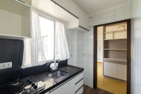 Apartamento à venda com 83m², 2 quartos e 1 vaga Apartamento à venda com 83m², 2 quartos e 1 vagaCozinha