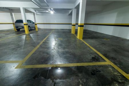 Apartamento à venda com 83m², 2 quartos e 1 vaga Apartamento à venda com 83m², 2 quartos e 1 vagaGaragem