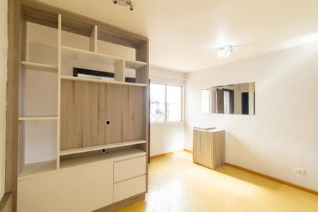 Sala de apartamento à venda com 2 quartos, 83m² em Novo Mundo, Curitiba