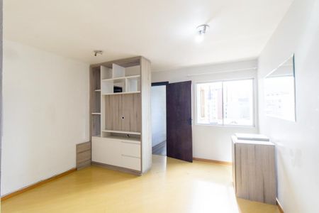Apartamento à venda com 83m², 2 quartos e 1 vaga Apartamento à venda com 83m², 2 quartos e 1 vagaSala