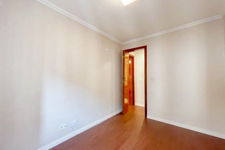 Quarto 2 de apartamento para alugar com 2 quartos, 51m² em Quitaúna, Osasco