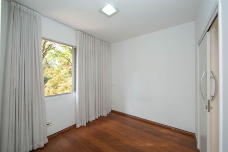 Apartamento à venda com 100m², 3 quartos e 2 vagas Apartamento à venda com 100m², 3 quartos e 2 vagasQUARTO3