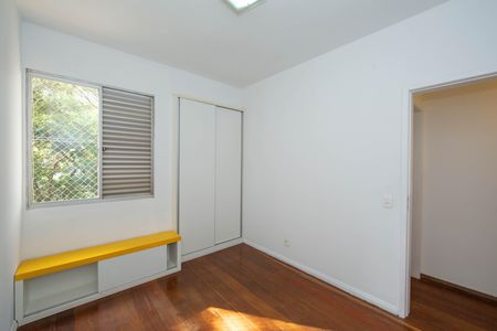 Apartamento à venda com 100m², 3 quartos e 2 vagas Apartamento à venda com 100m², 3 quartos e 2 vagasQUARTO1