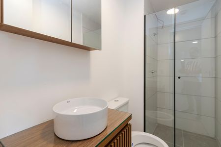 Apartamento para alugar com 36m², 2 quartos e sem vaga Apartamento para alugar com 36m², 2 quartos e sem vagaBanheiro