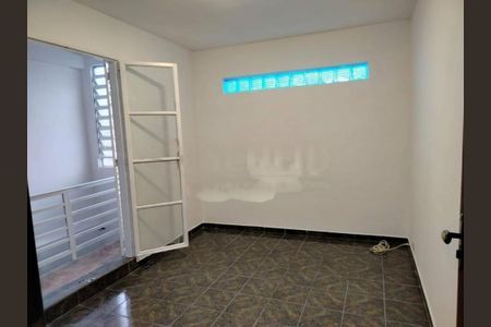 Casa à venda com 3 quartos, 220m² em Jardim Lallo, São Paulo