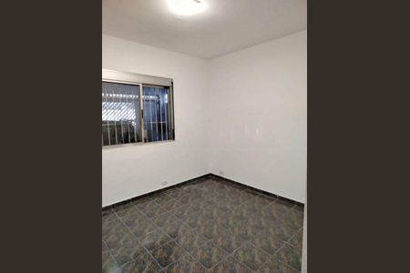 Casa à venda com 3 quartos, 220m² em Jardim Lallo, São Paulo