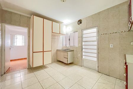 Casa para alugar com 104m², 2 quartos e 2 vagas Casa para alugar com 104m², 2 quartos e 2 vagasCozinha