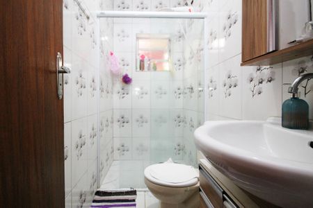 Casa para alugar com 56m², 2 quartos e sem vaga Casa para alugar com 56m², 2 quartos e sem vagaBanheiro