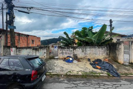 Casa para alugar com 56m², 2 quartos e sem vaga Casa para alugar com 56m², 2 quartos e sem vagaFachada