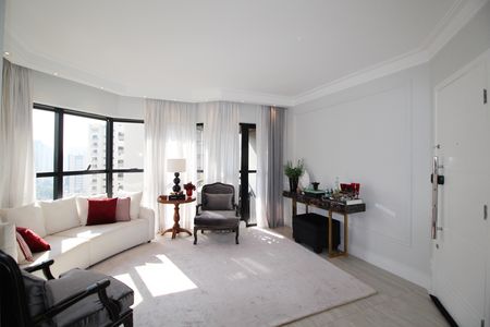 Sala de apartamento à venda com 2 quartos, 108m² em Indianópolis, São Paulo
