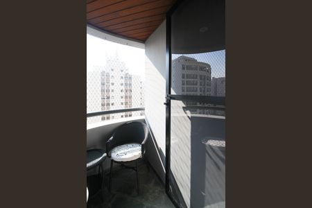 Varanda de apartamento à venda com 2 quartos, 108m² em Indianópolis, São Paulo