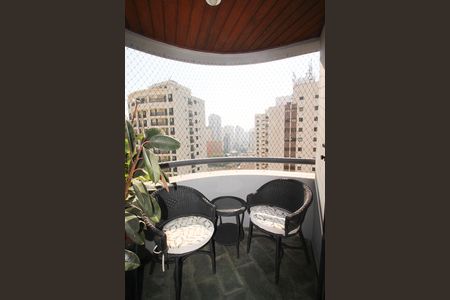 Varanda de apartamento à venda com 2 quartos, 108m² em Indianópolis, São Paulo
