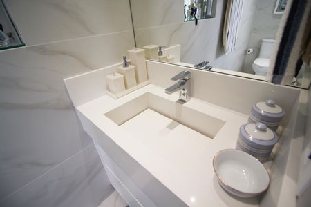 Apartamento à venda com 108m², 2 quartos e 2 vagas Apartamento à venda com 108m², 2 quartos e 2 vagasBanheiro da Suíte 2