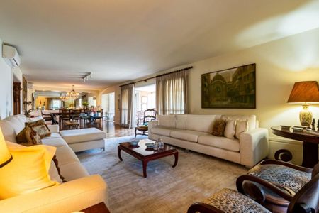 Apartamento à venda com 4 quartos, 330m² em Pacaembu, São Paulo