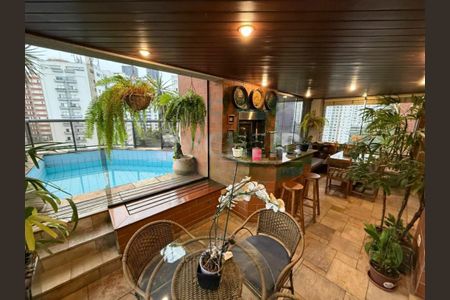 Apartamento à venda com 207m², 4 quartos e 3 vagas