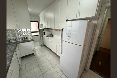 Apartamento à venda com 207m², 4 quartos e 3 vagas