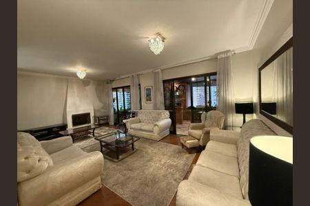 Apartamento à venda com 207m², 4 quartos e 3 vagas