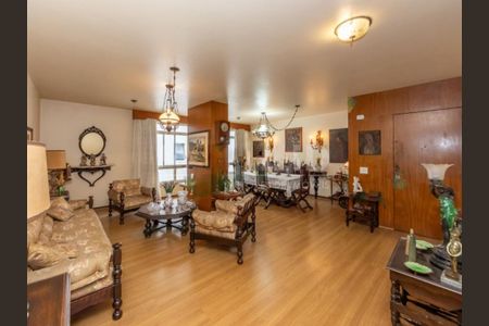 Apartamento à venda com 145m², 3 quartos e 1 vaga