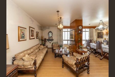 Apartamento à venda com 145m², 3 quartos e 1 vaga