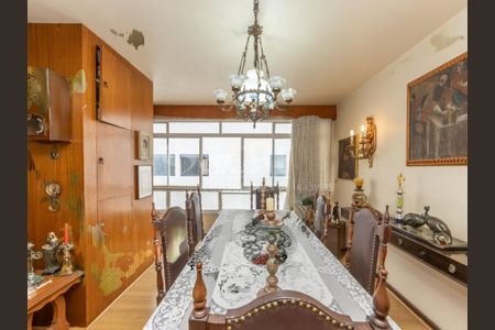Apartamento à venda com 145m², 3 quartos e 1 vaga