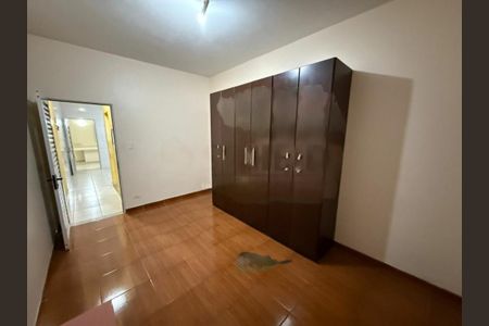 Casa à venda com 3 quartos, 80m² em Campo Grande, São Paulo