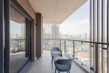 Studio para alugar com 54m², 1 quarto e sem vaga Studio para alugar com 54m², 1 quarto e sem vagaVaranda