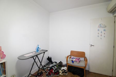 Apartamento à venda com 136m², 3 quartos e 3 vagas Apartamento à venda com 136m², 3 quartos e 3 vagasQuarto 3