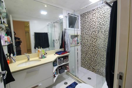 Apartamento à venda com 136m², 3 quartos e 3 vagas Apartamento à venda com 136m², 3 quartos e 3 vagasBanheiro do Quarto 1