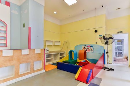 Apartamento à venda com 136m², 3 quartos e 3 vagas Apartamento à venda com 136m², 3 quartos e 3 vagasBrinquedoteca