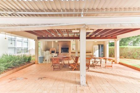 Apartamento à venda com 136m², 3 quartos e 3 vagas Apartamento à venda com 136m², 3 quartos e 3 vagasÁrea comum - Churrasqueira