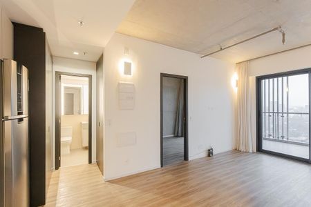 Sala de apartamento para alugar com 1 quarto, 55m² em Pinheiros, São Paulo