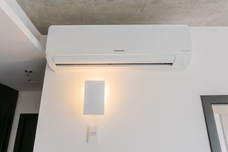 Sala de apartamento para alugar com 1 quarto, 55m² em Pinheiros, São Paulo