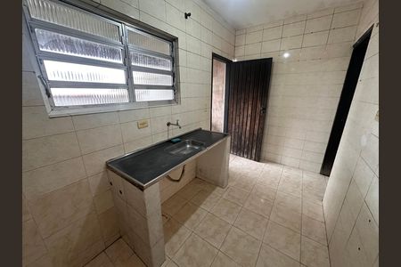Casa para alugar com 75m², 2 quartos e sem vaga Casa para alugar com 75m², 2 quartos e sem vagaCozinha