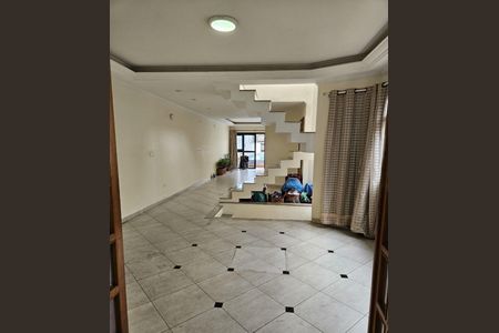 Casa à venda com 420m², 4 quartos e 7 vagas
