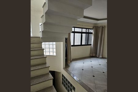 Casa à venda com 420m², 4 quartos e 7 vagas