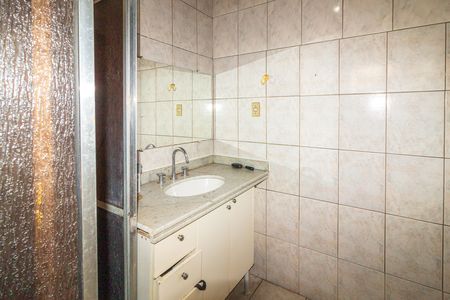 Casa à venda com 231m², 3 quartos e 3 vagasEdícula