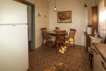 Casa à venda com 231m², 3 quartos e 3 vagasCozinha